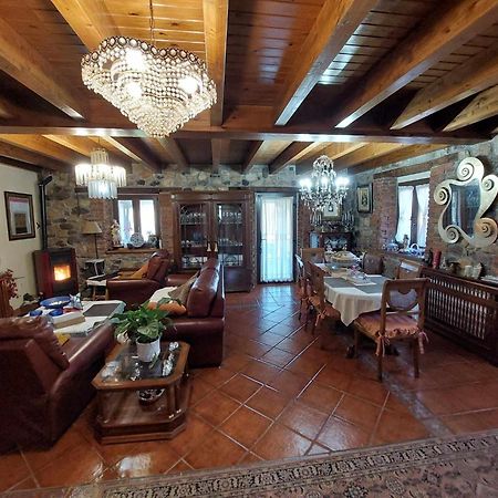 Casa La Gueelina En Asturias Villa Arriondas Buitenkant foto